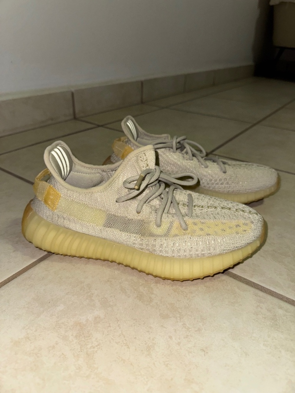 Adidas Yeezy Boost 350 V2
